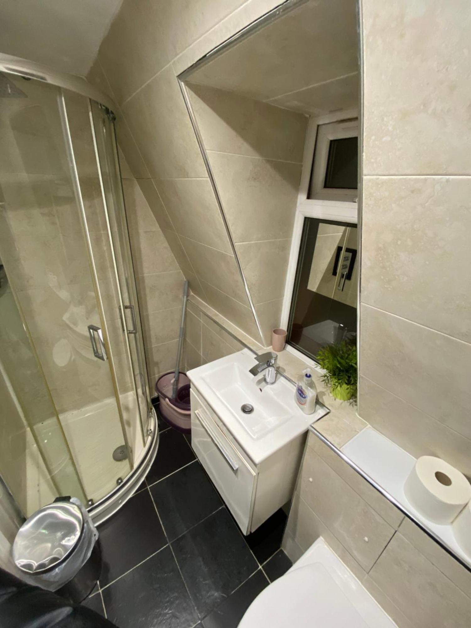 Fabulous Private Bedrooms Near Euston Station, Central Londýn Exteriér fotografie
