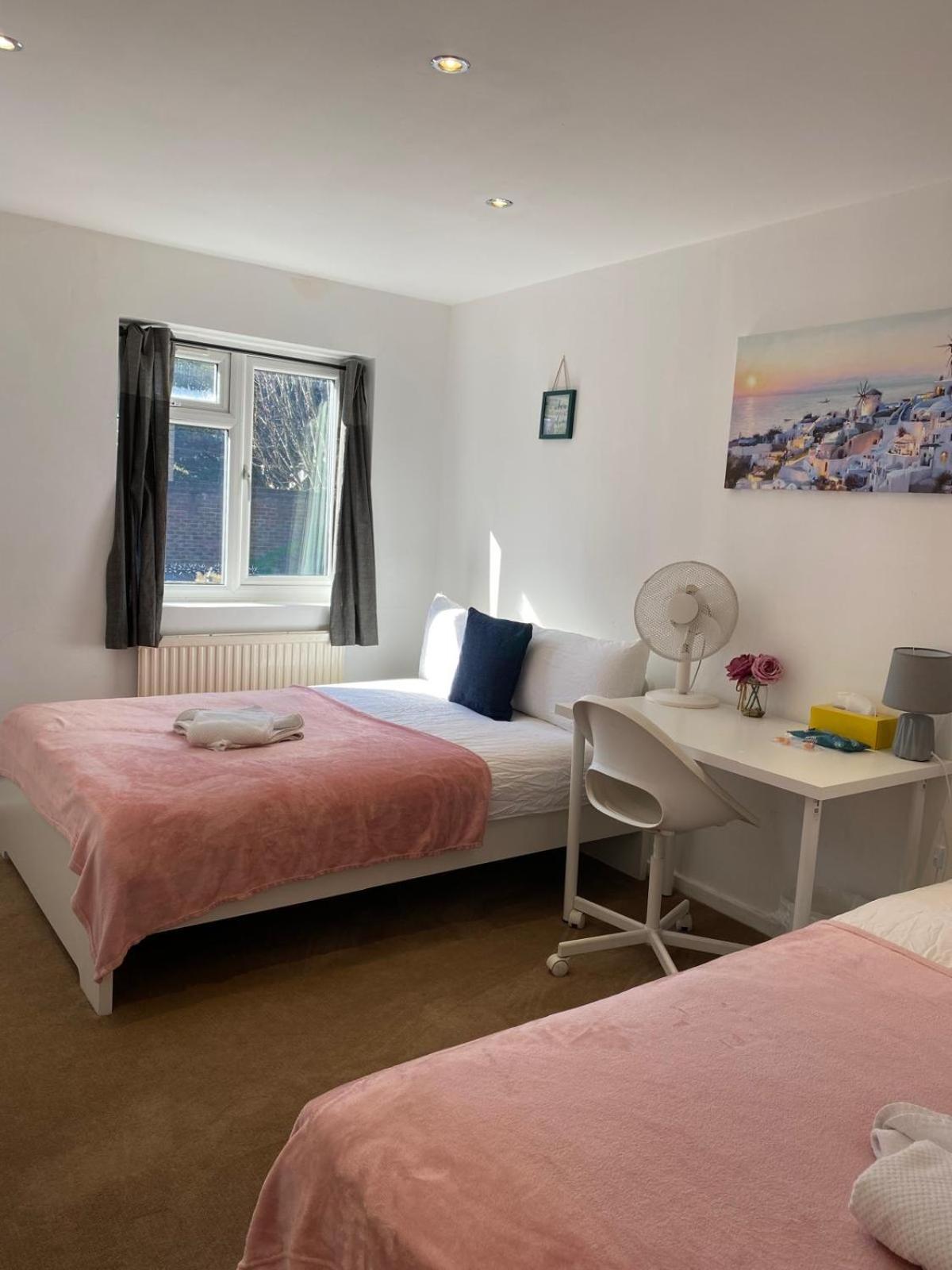 Fabulous Private Bedrooms Near Euston Station, Central Londýn Exteriér fotografie